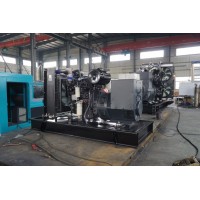 上柴股份100KW柴油發(fā)電機(jī)組國三